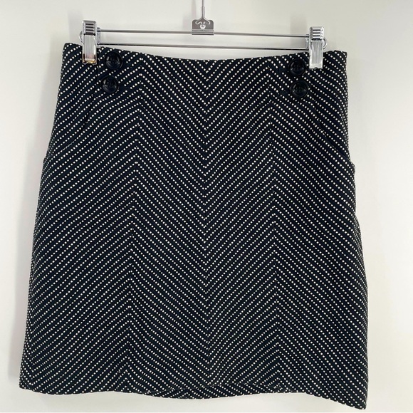 Ann Taylor Black White Polka Dot Chevron Button Detail Zip Side Lined Mini Skirt - Picture 1 of 10